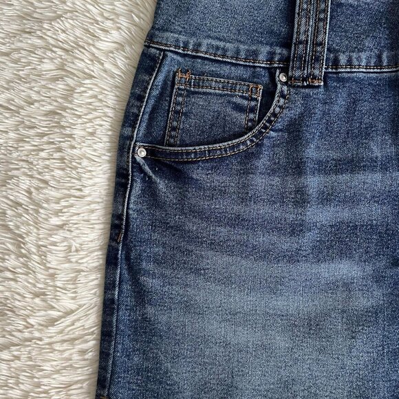 REFUGE - Y2K Denim Mini Skirt - Picture 4 of 5